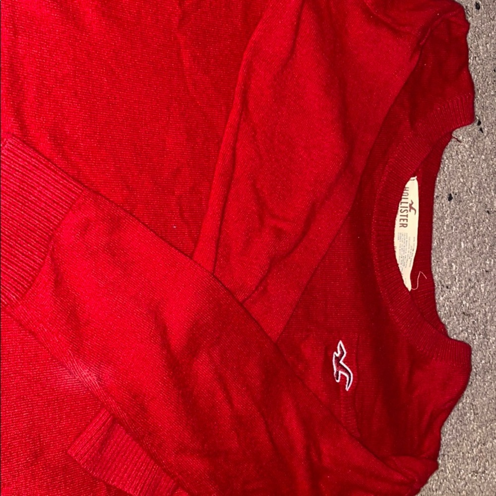 Hollister crew neck sweater